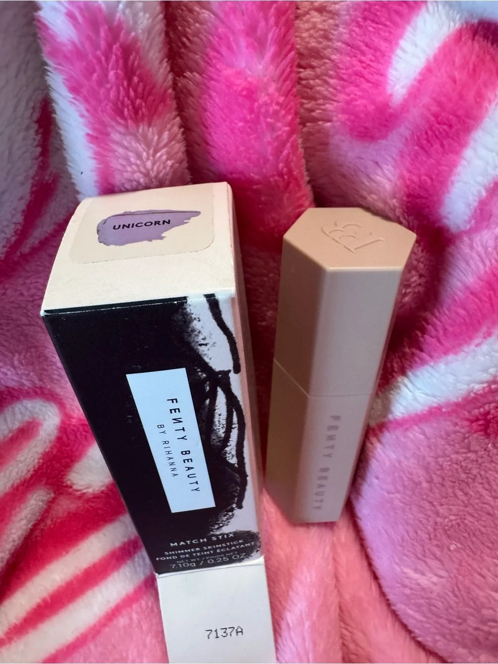 Fenty Beauty Match Stix Shimmer Skinstick – Unicorn - New in box